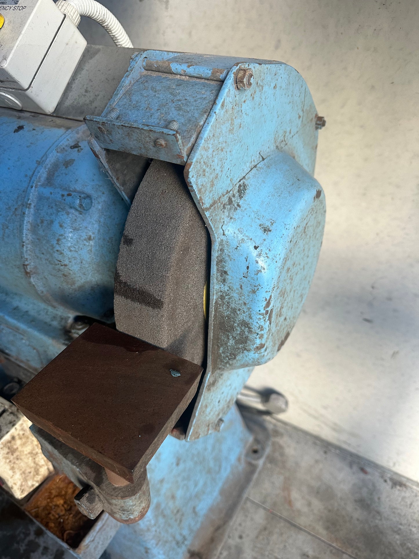 Used 300mm Toolroom Pedestal Grinder