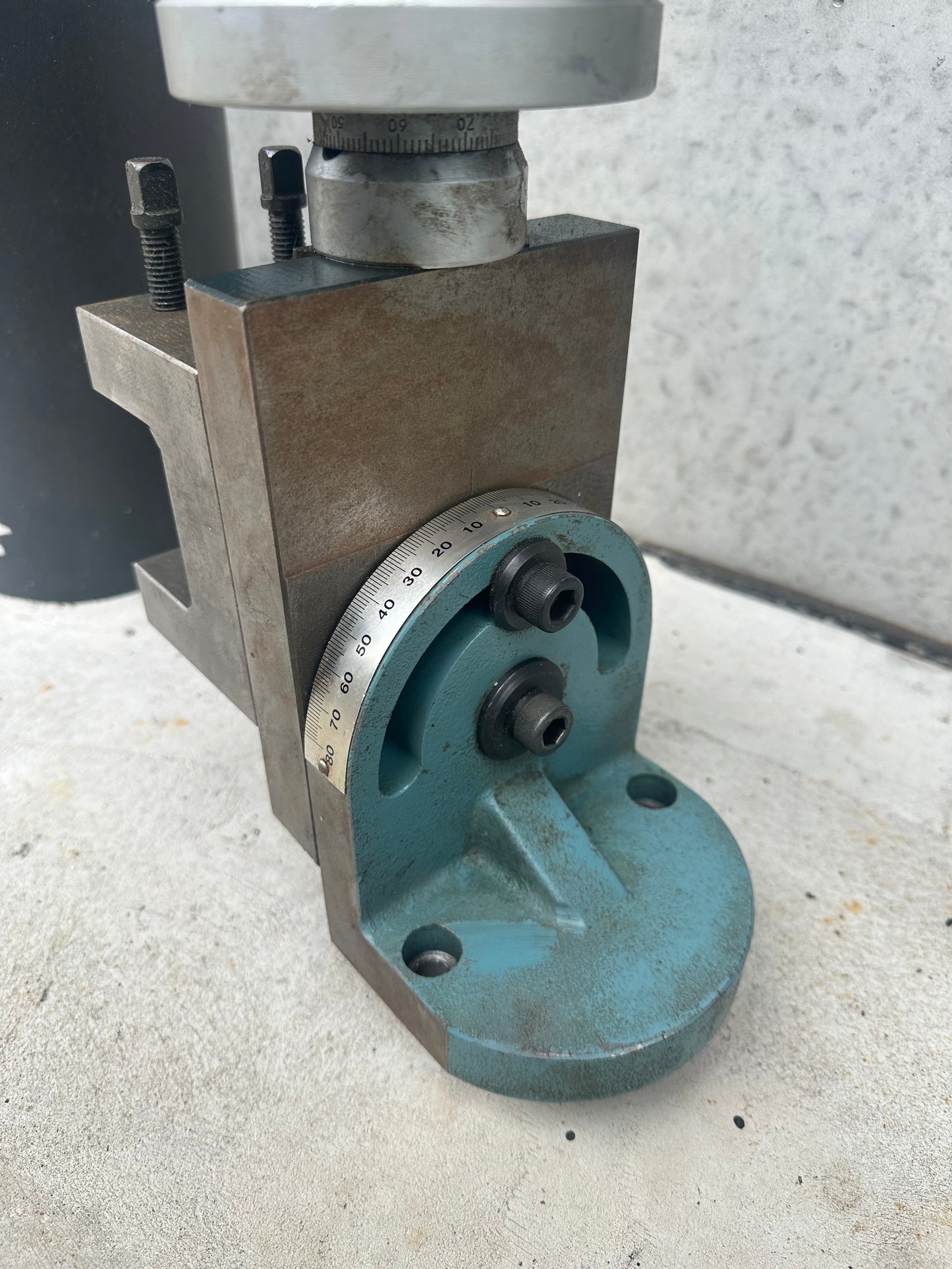 Used Indexable Milling Attachment