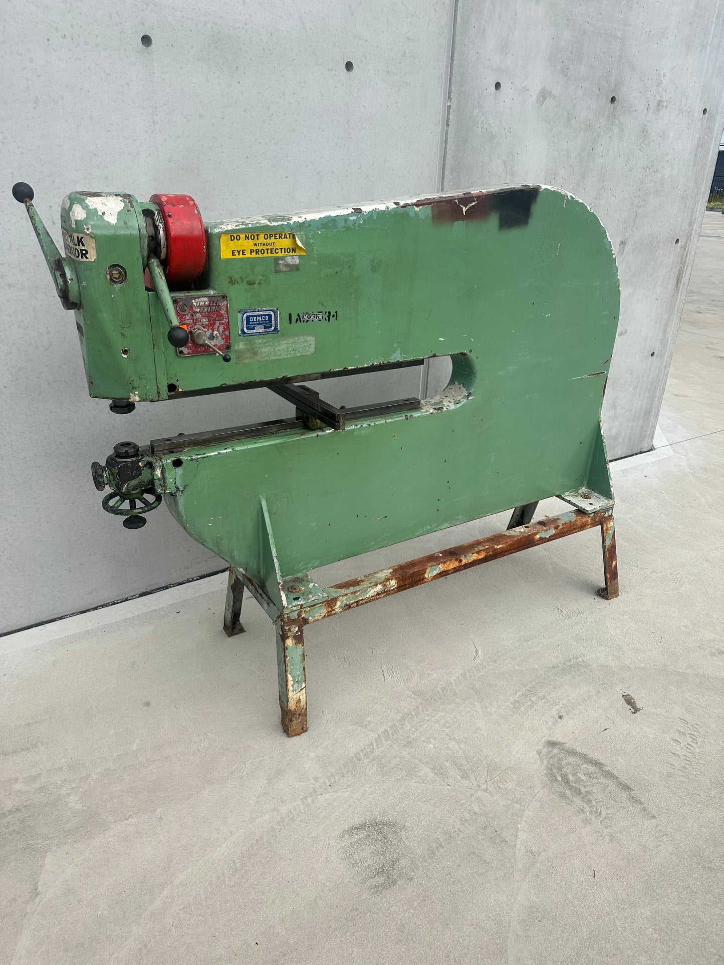 Used Vibroshear/Nibbler/Pullmax Sheetmetal Working Machine