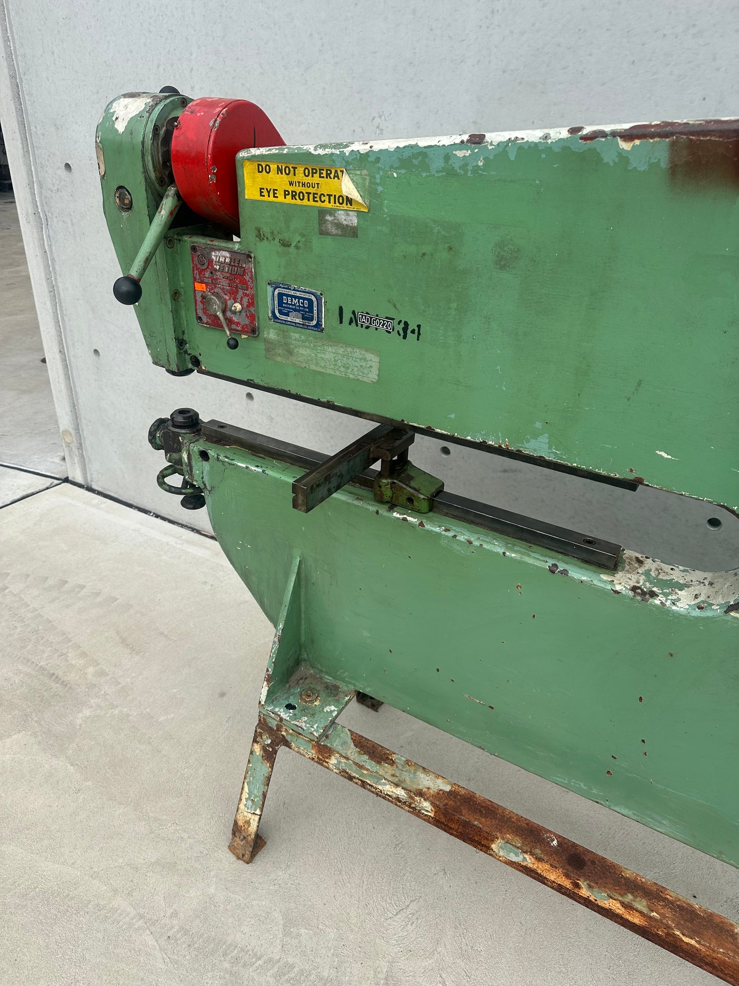 Used Vibroshear/Nibbler/Pullmax Sheetmetal Working Machine