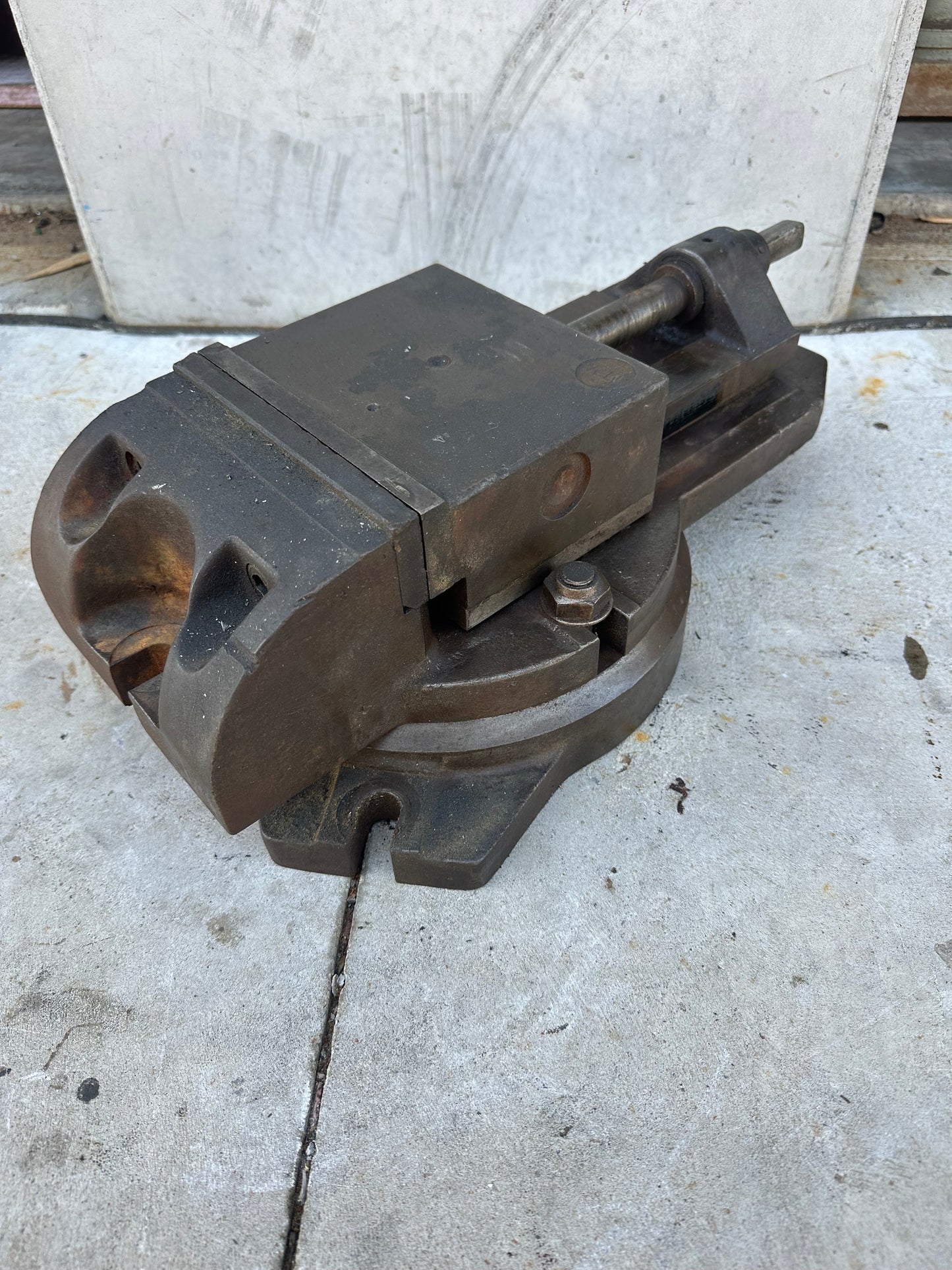 Used Machine Swivel Vice