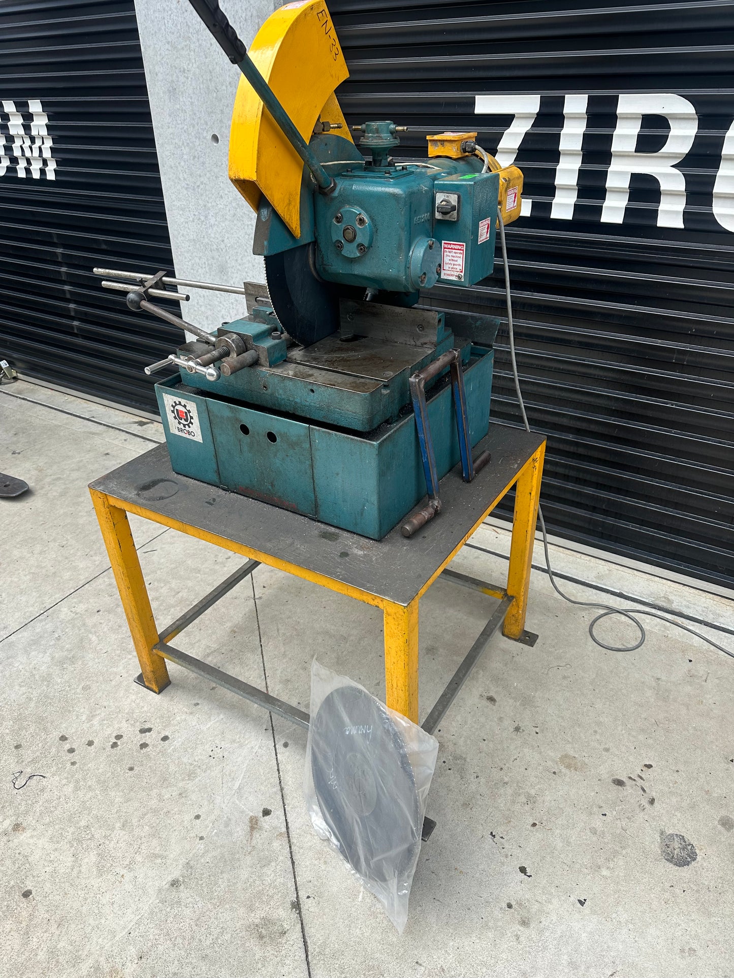 Used Brobo S400B Coldsaw (240v)